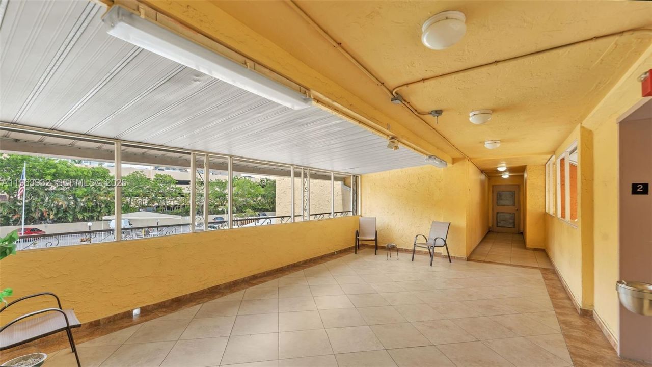 200 172nd St, Unit 222, Sunny Isles Beach, FL 33160 Photo