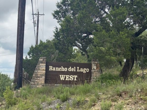 853 Rutherford, Fischer, TX 78623