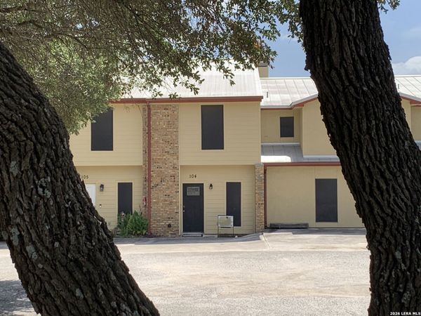 18035 Fm 306, Unit 104, Canyon Lake, TX 78133