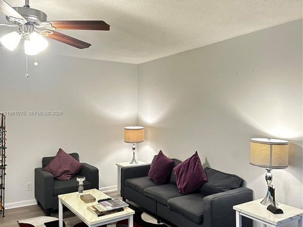 220 Cambridge I , Unit 220, West Palm Beach, FL 33417