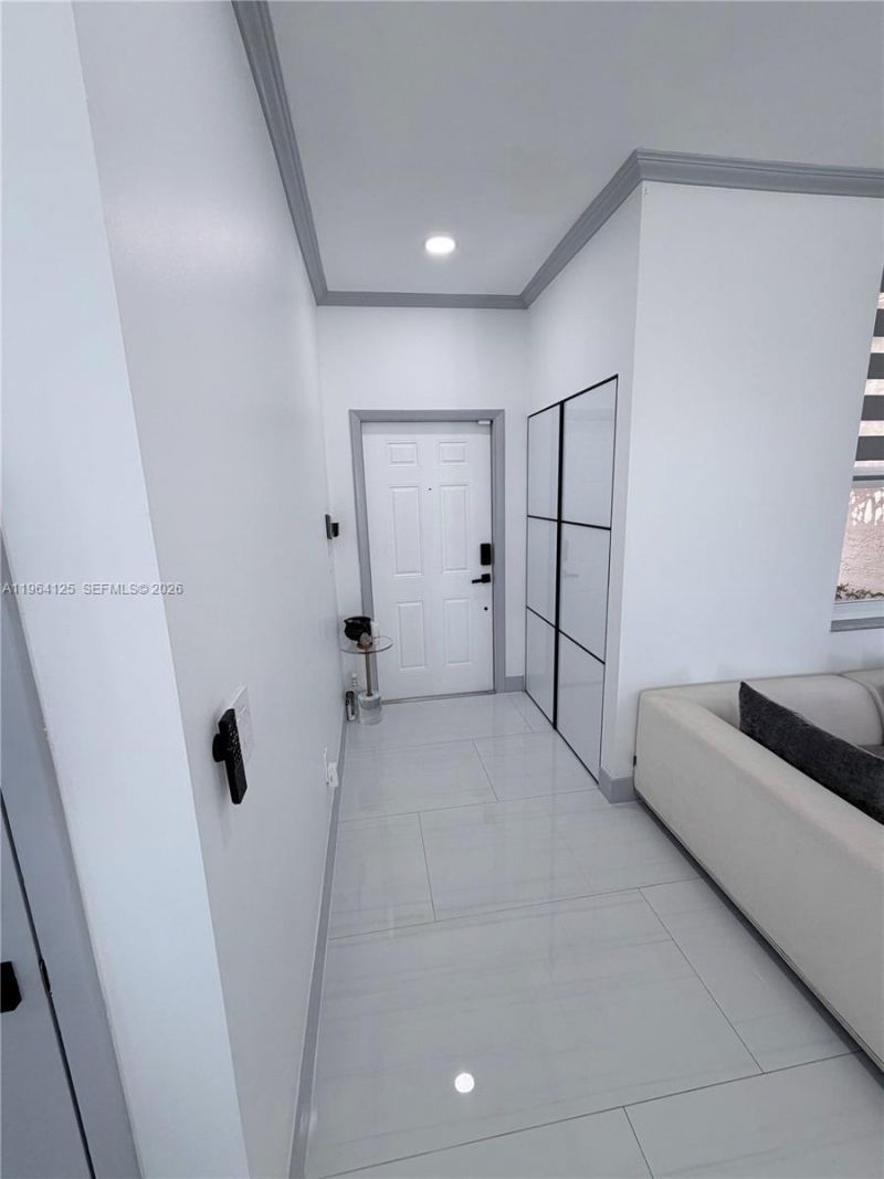 15102 NW 7th Ct, Pembroke Pines, FL 33028 Photo