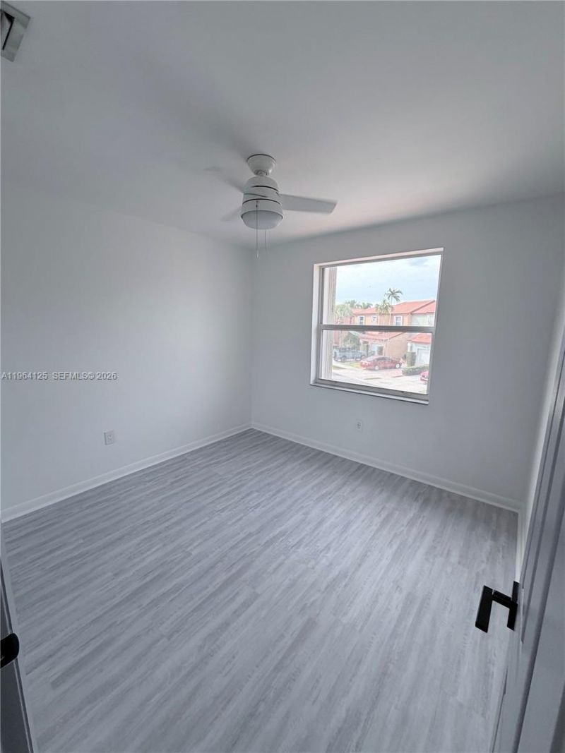 15102 NW 7th Ct, Pembroke Pines, FL 33028 Photo