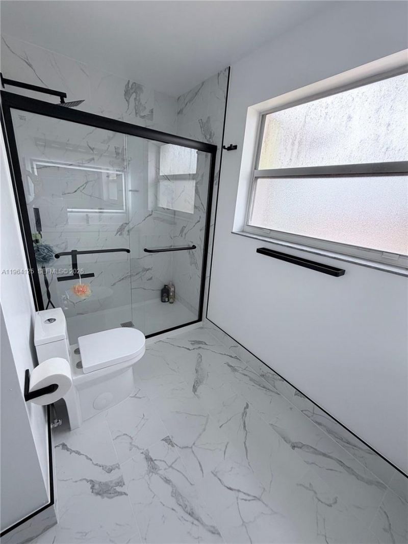 15102 NW 7th Ct, Pembroke Pines, FL 33028 Photo