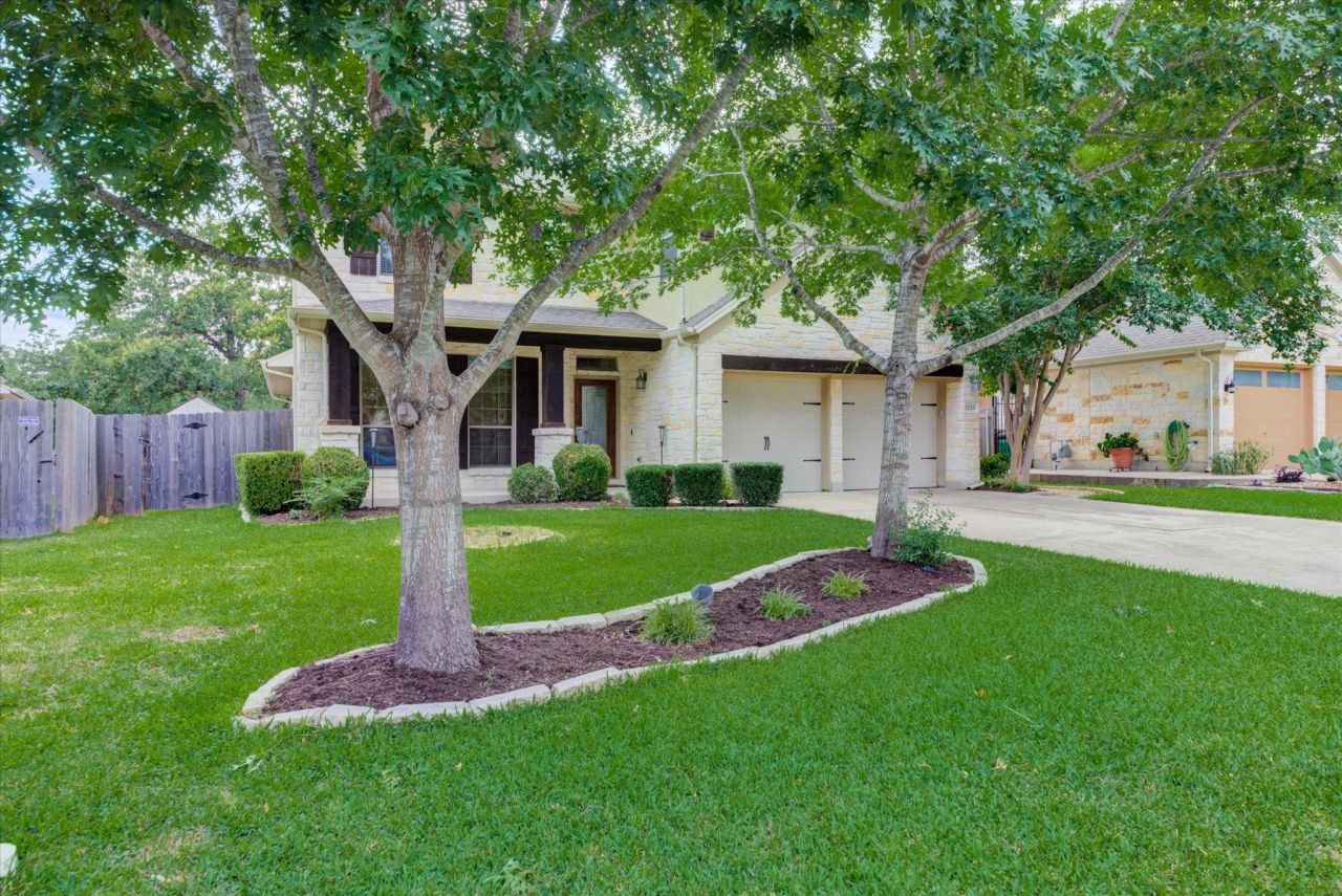 11129 Cap Stone Dr, Austin, TX 78739 Main Photo
