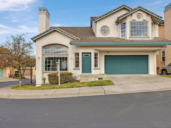 22 22 Buena Vista Rd, South San Francisco, CA 94080