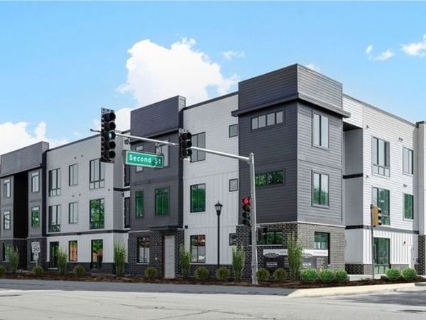 Unit 209, Downers Grove, IL 60515