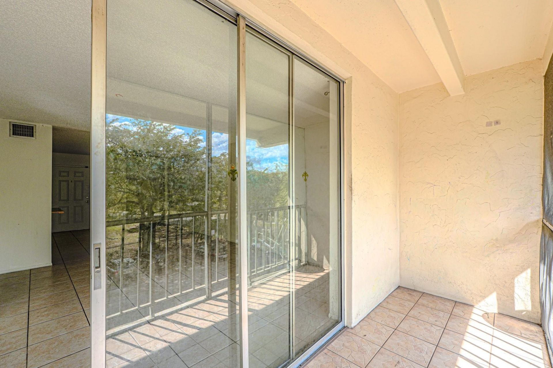 2017 NW 46th Avenue, Unit 310A, Fort Lauderdale, FL 33313 Photo