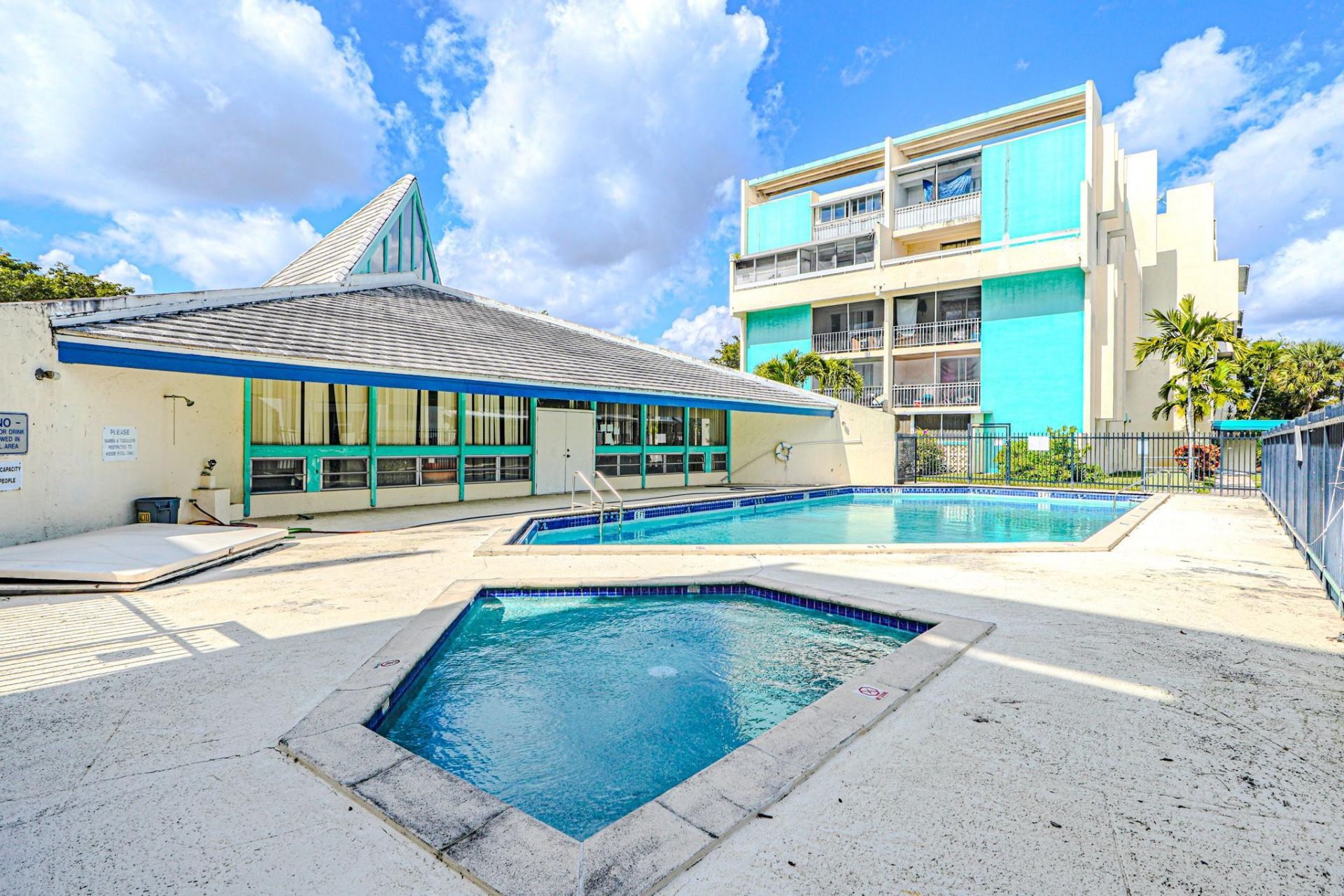 2017 NW 46th Avenue, Unit 310A, Fort Lauderdale, FL 33313 Photo