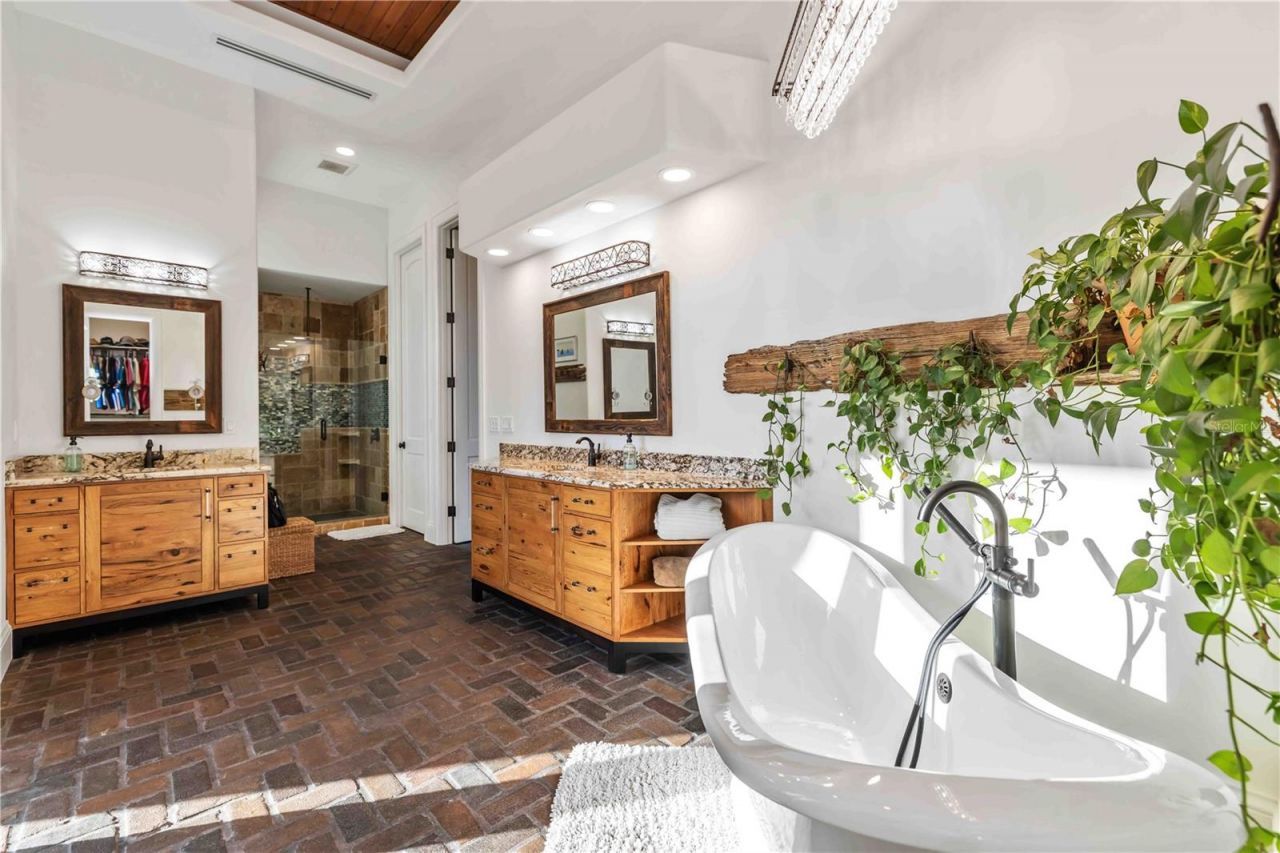 6680 Gulf Of Mexico Drive, Longboat Key, FL 34228 Photo