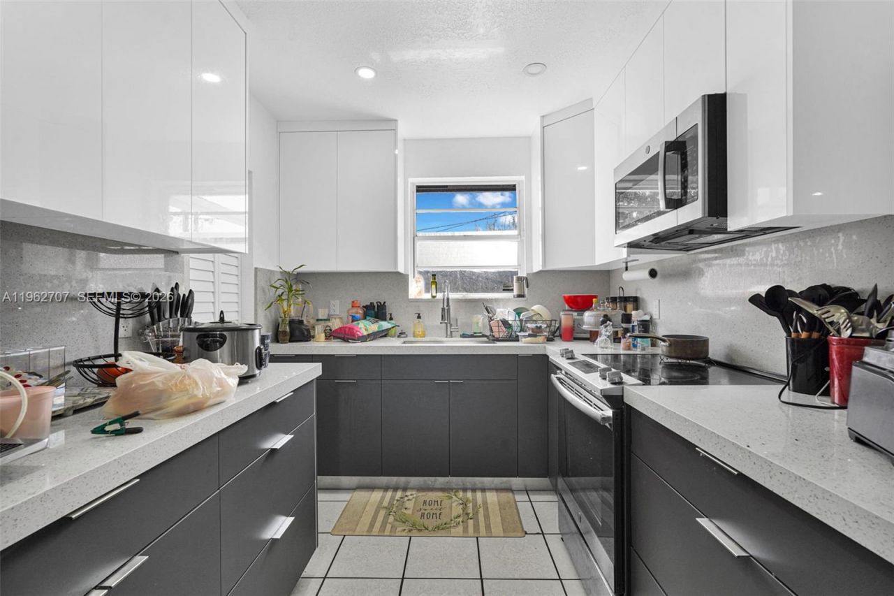 3280 NW 213th Ter , Miami Gardens, FL 33056 Photo