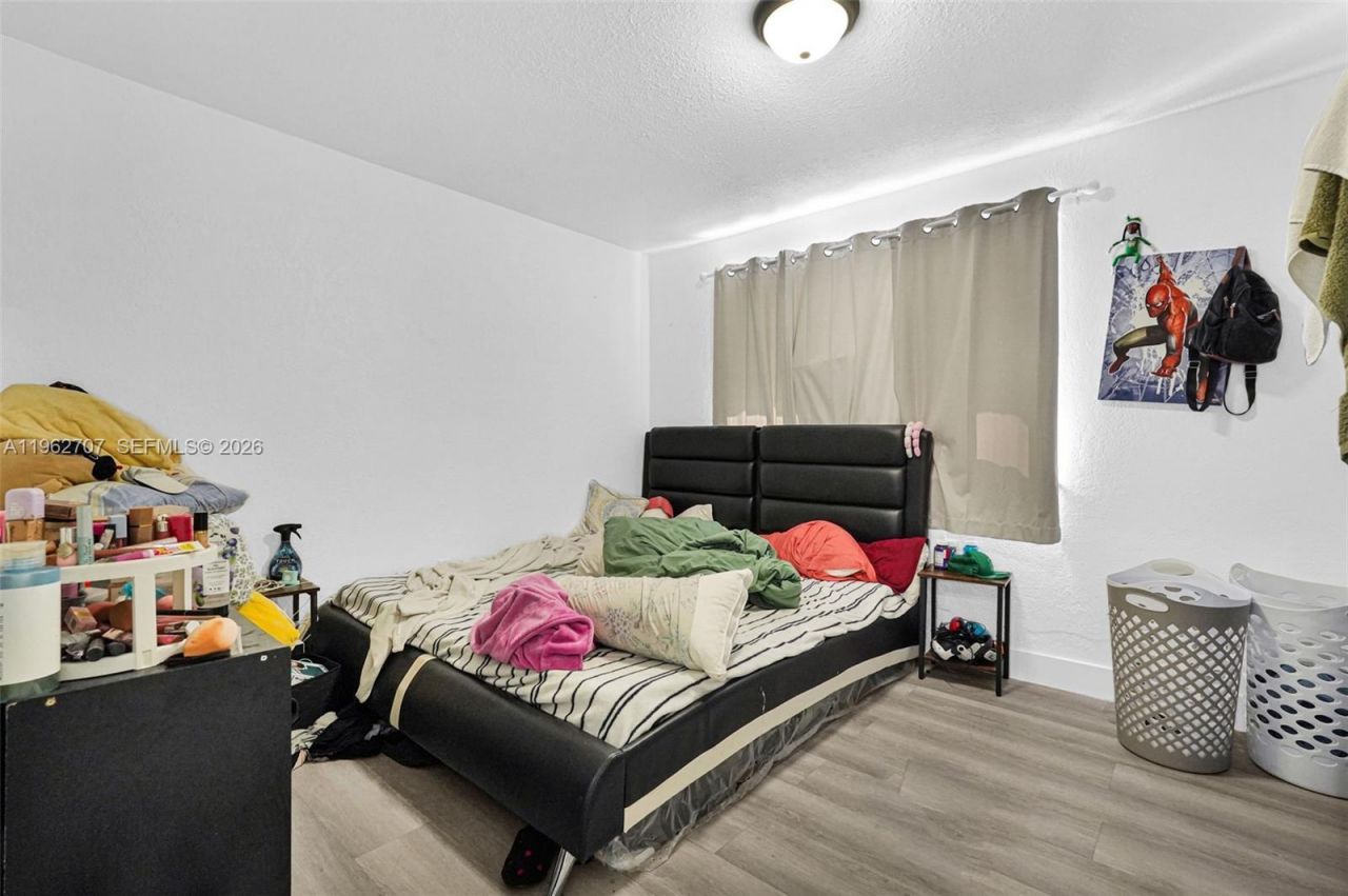 3280 NW 213th Ter , Miami Gardens, FL 33056 Photo