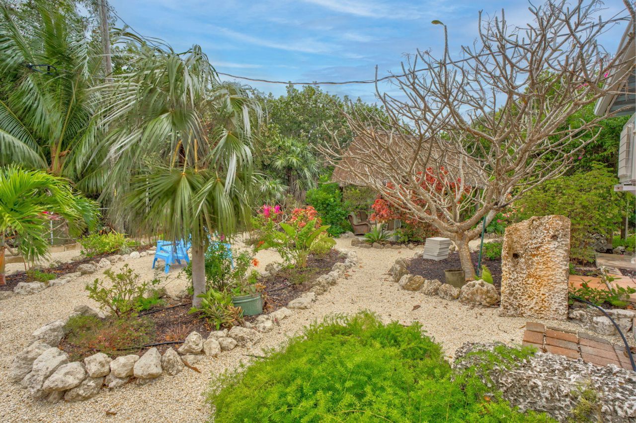 30374 Oleander Boulevard, Big Pine Key, FL 33043 Photo