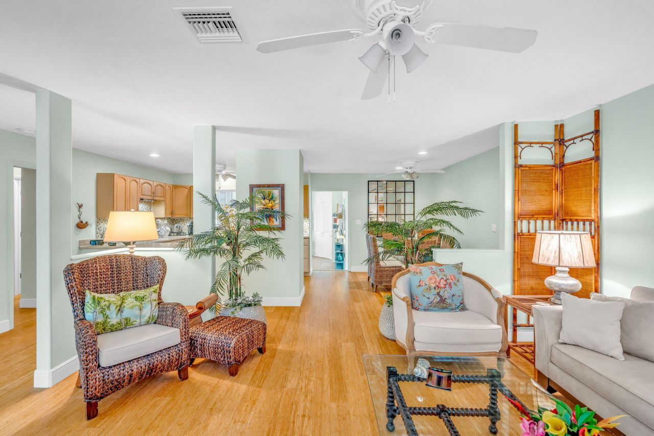 30374 Oleander Boulevard, Big Pine Key, FL 33043 Photo