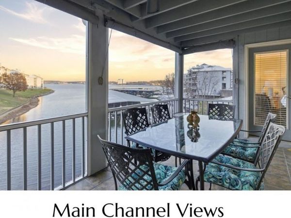 488 Regatta Bay Circle, Unit 1A, Lake Ozark, MO 65049