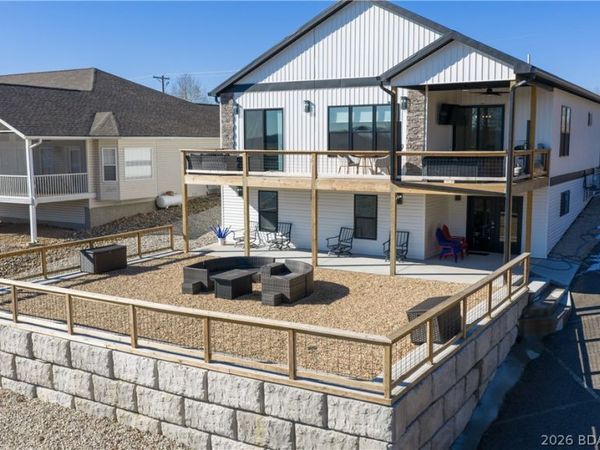 224 Park Place Drive , Kaiser, MO 65047