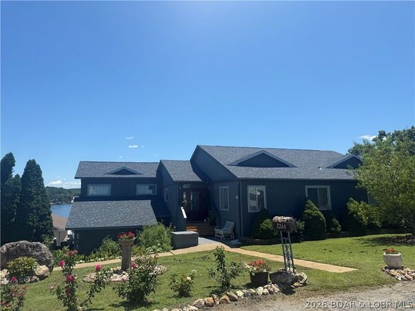 2264 Bittersweet Road, Lake Ozark, MO 65049
