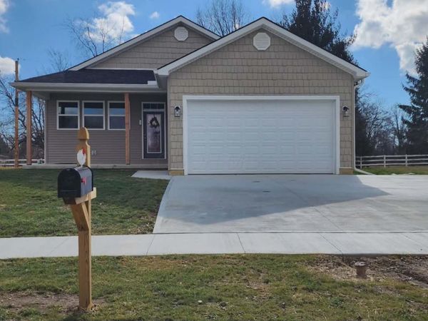 1583 Metcalfe Avenue, Obetz, OH 43207