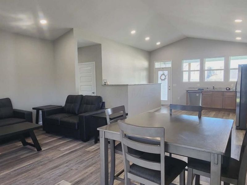 1583 Metcalfe Avenue, Obetz, OH 43207 Photo 12