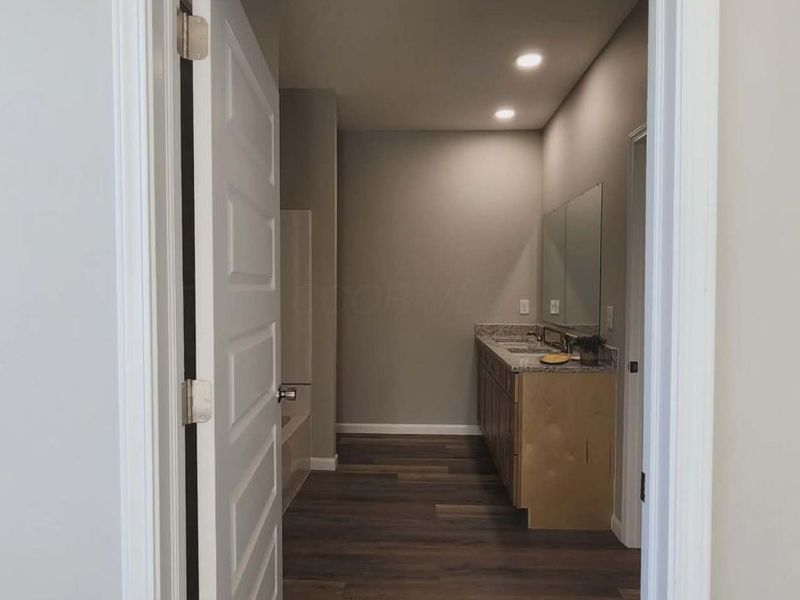 1583 Metcalfe Avenue, Obetz, OH 43207 Photo 22