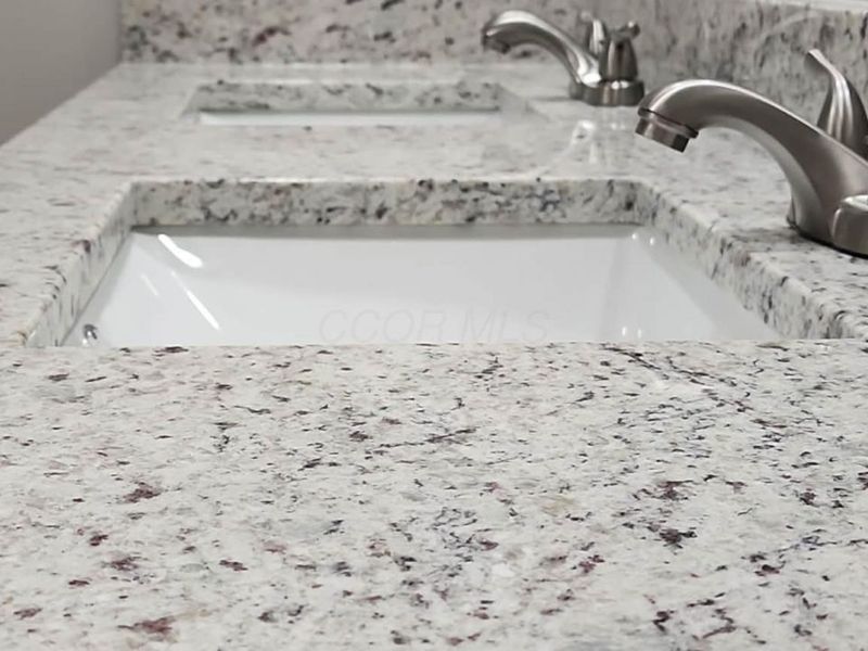 1583 Metcalfe Avenue, Obetz, OH 43207 Photo 27