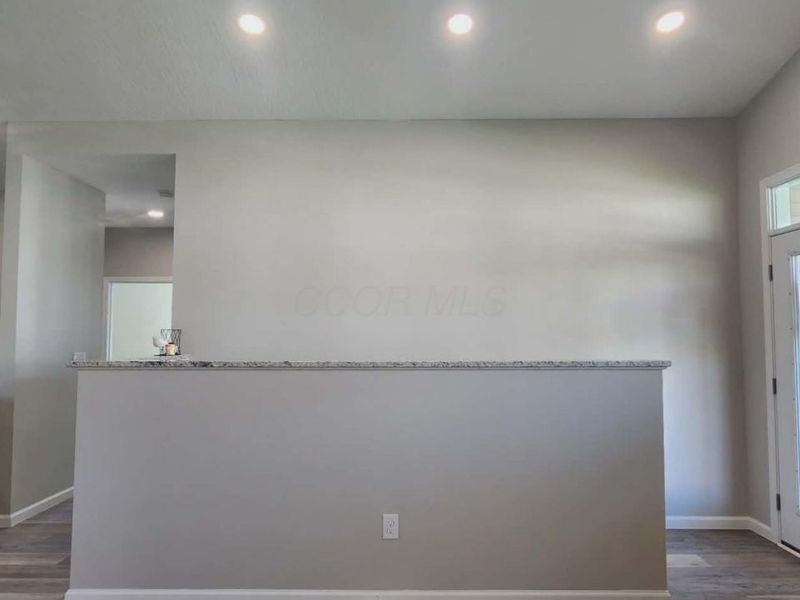 1583 Metcalfe Avenue, Obetz, OH 43207 Photo 3