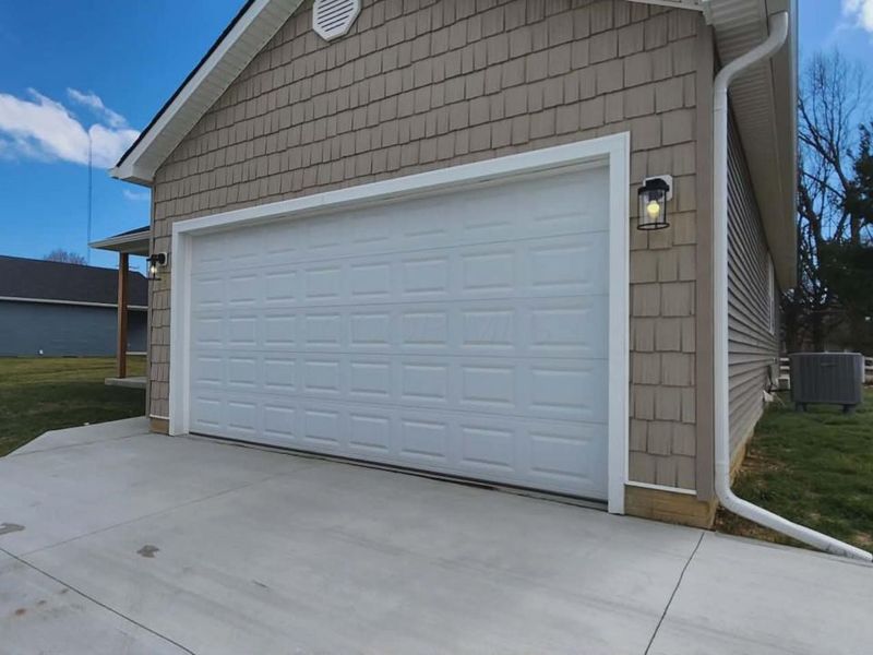 1583 Metcalfe Avenue, Obetz, OH 43207 Photo 4