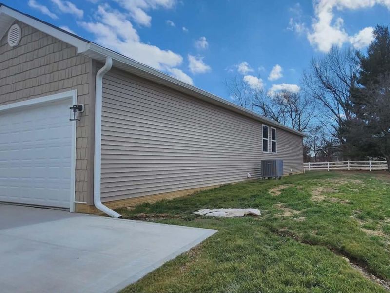 1583 Metcalfe Avenue, Obetz, OH 43207 Photo 5