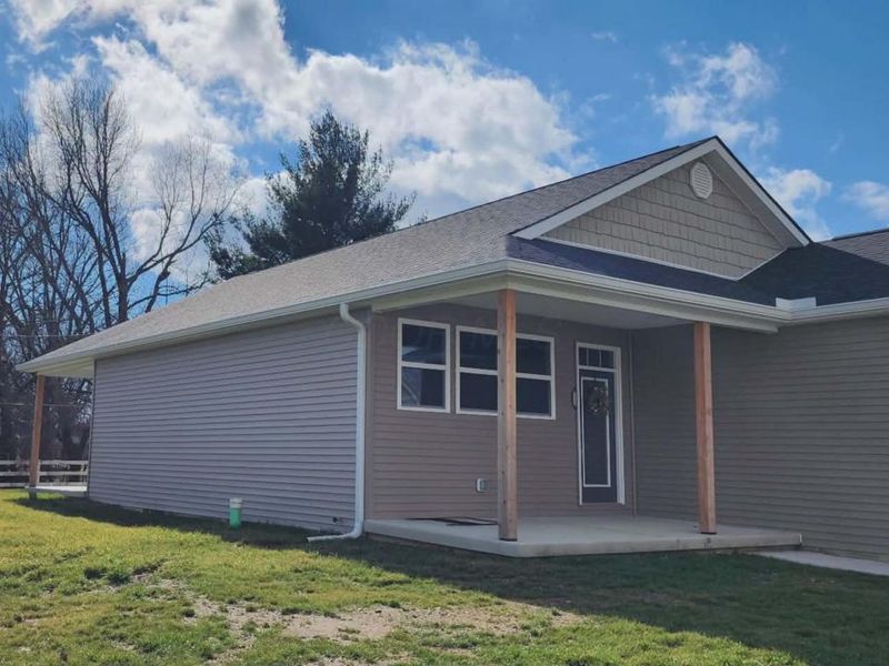 1583 Metcalfe Avenue, Obetz, OH 43207 Photo 6