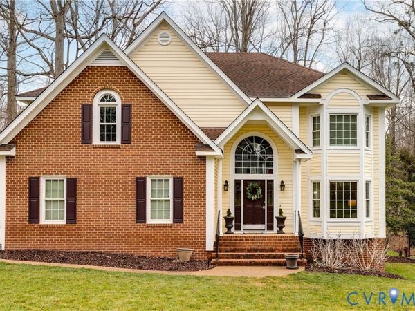 5305 Meadow Chase Lane, Midlothian, VA 23112
