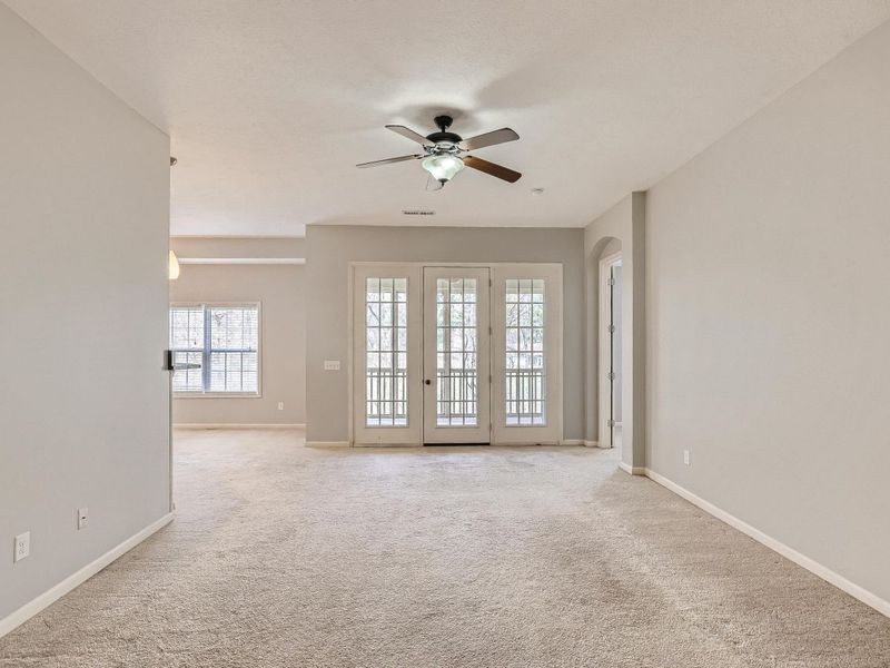 9136 Scenic View Circle, Columbus, OH 43240 Photo 10