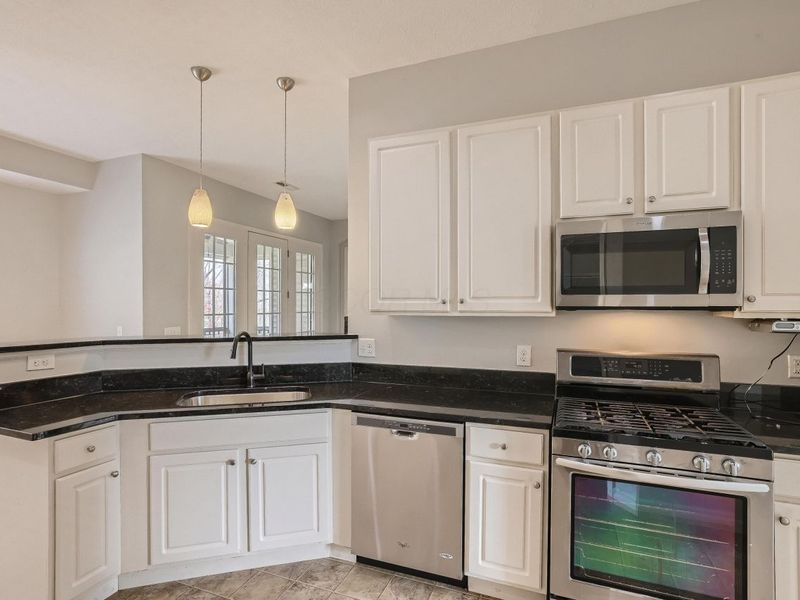 9136 Scenic View Circle, Columbus, OH 43240 Photo 11