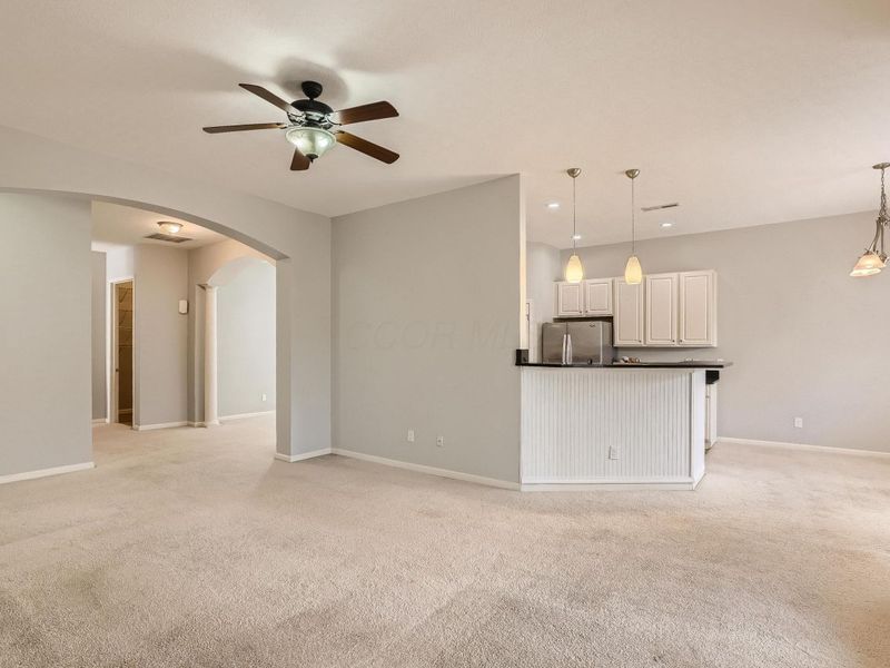 9136 Scenic View Circle, Columbus, OH 43240 Photo 5