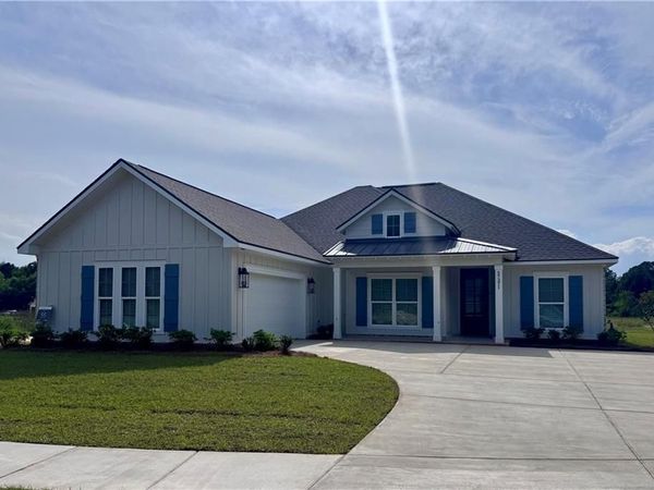 27371 Patch Place Loop, Daphne, AL 36526