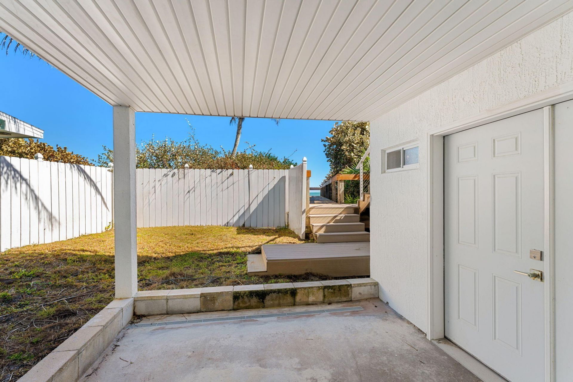 9085 S Highway A1a, Melbourne Beach, FL 32951 Photo