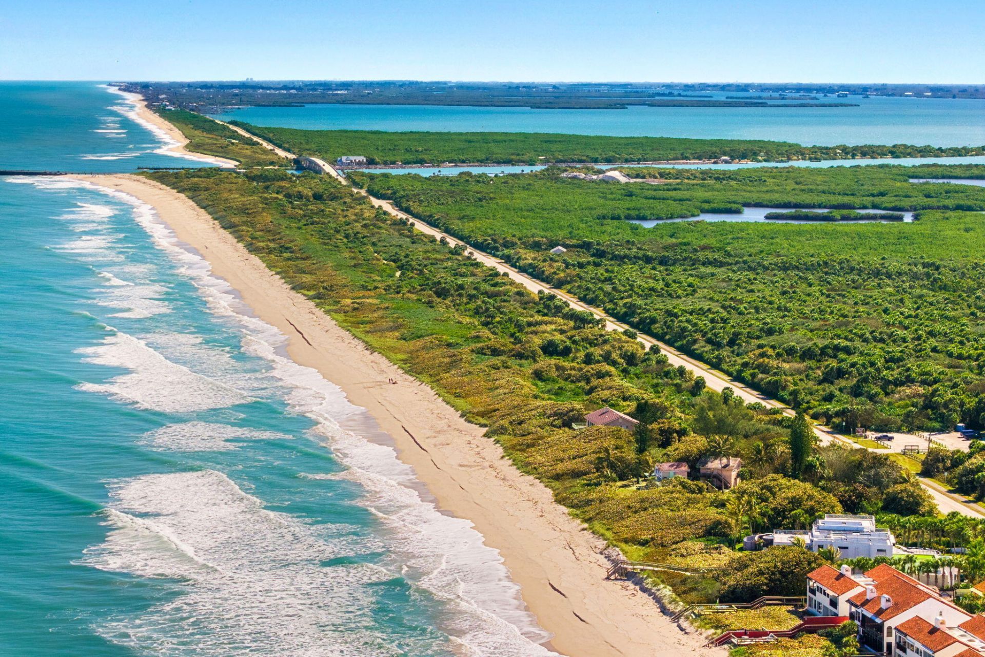 9085 S Highway A1a, Melbourne Beach, FL 32951 Photo