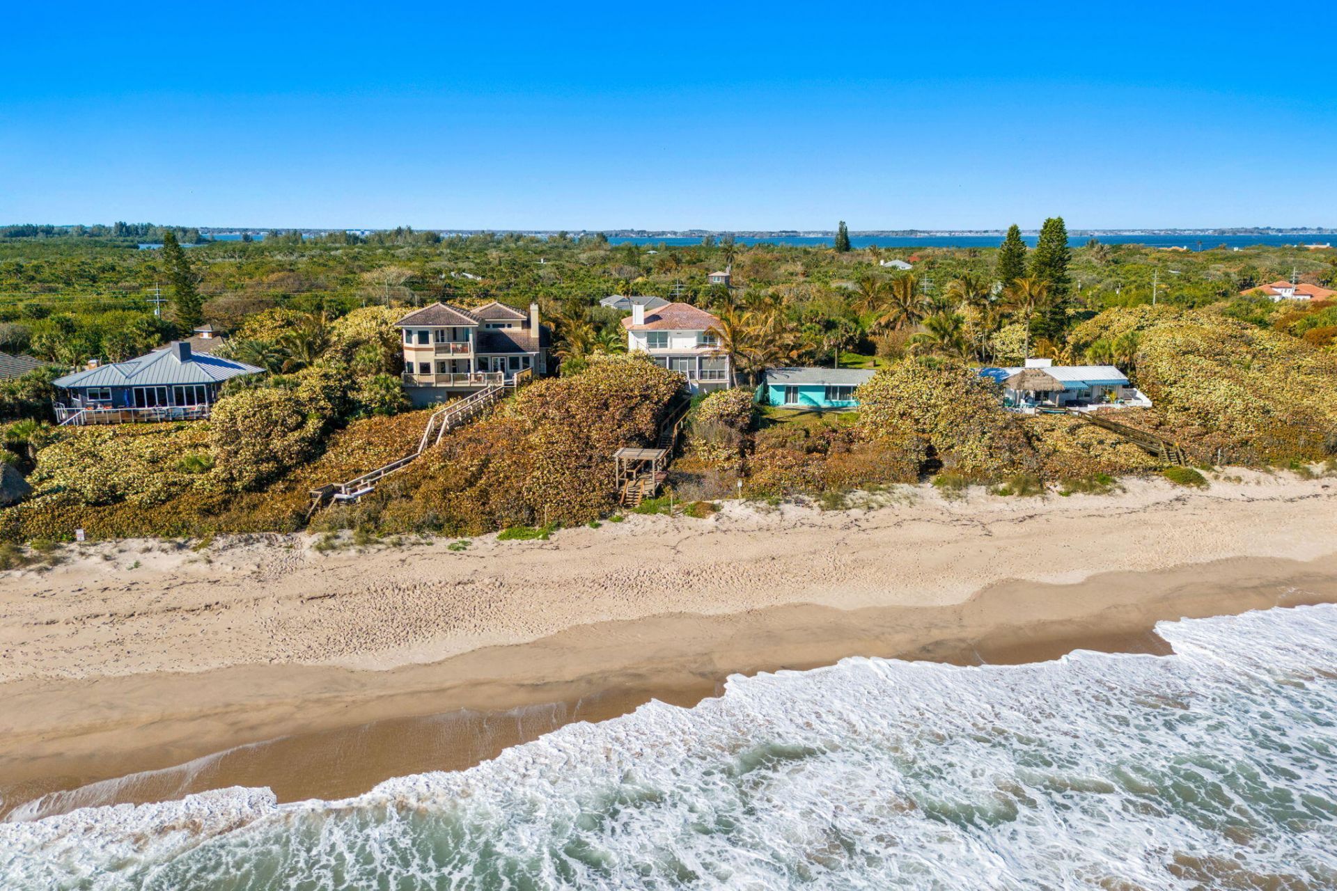 9085 S Highway A1a, Melbourne Beach, FL 32951 Photo