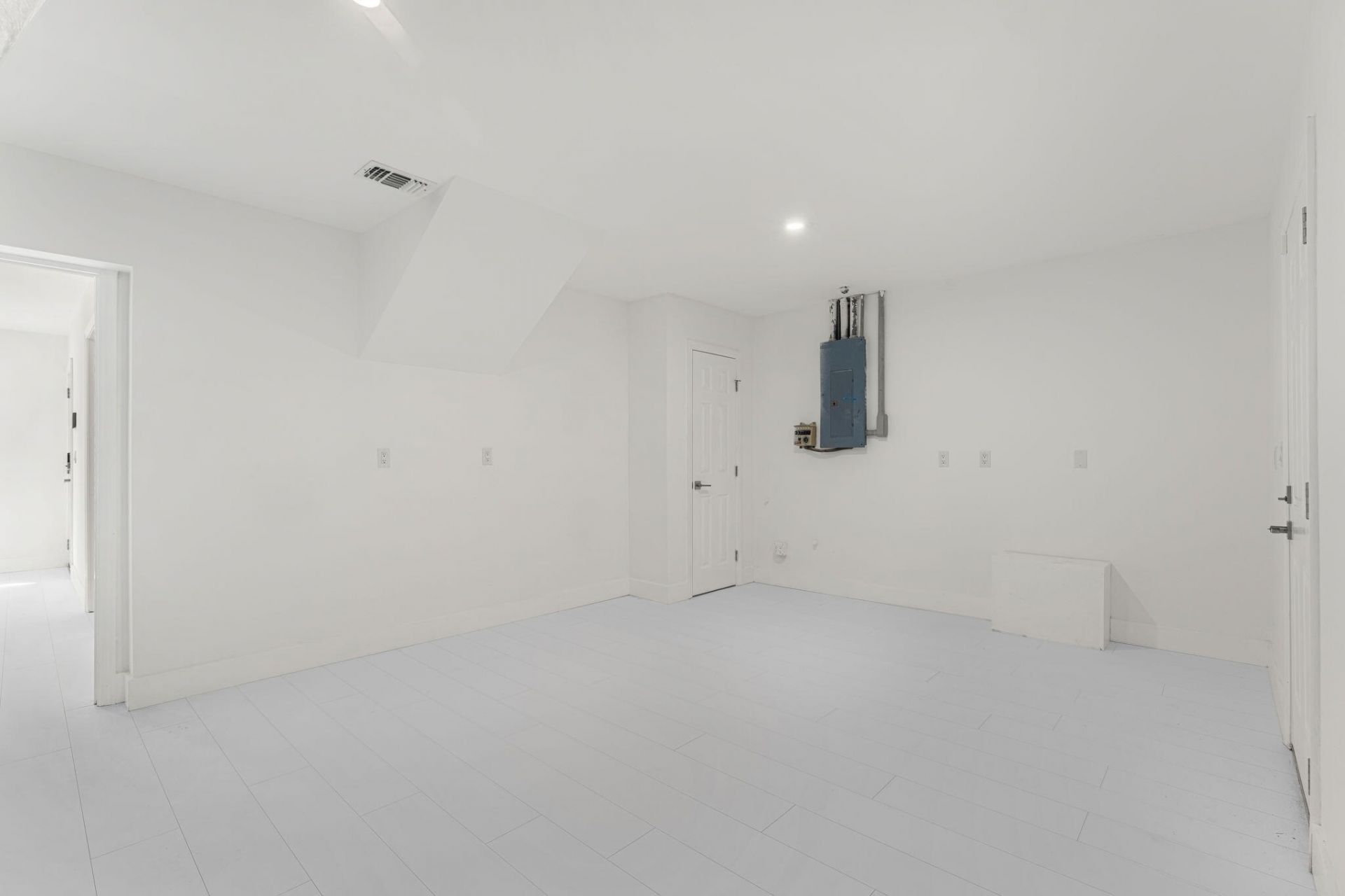 9085 S Highway A1a, Melbourne Beach, FL 32951 Photo