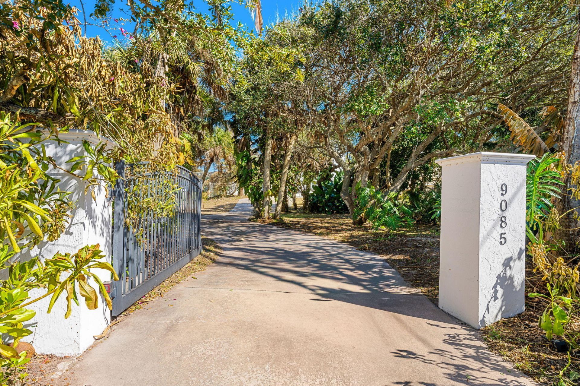 9085 S Highway A1a, Melbourne Beach, FL 32951 Photo