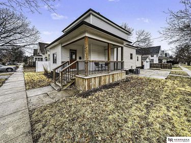 1146 Sumner Street, Lincoln, NE 68502