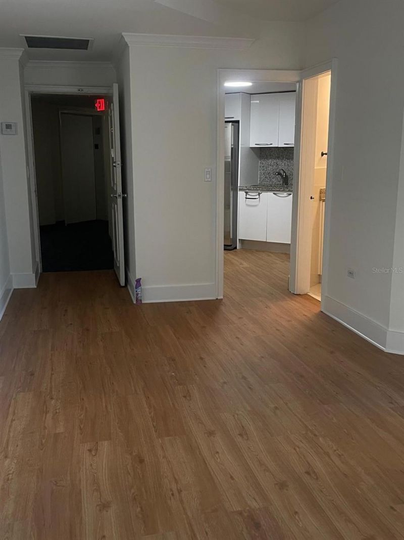 999 Brickell Bay Drive, Unit 1202, Miami, FL 33131 Photo