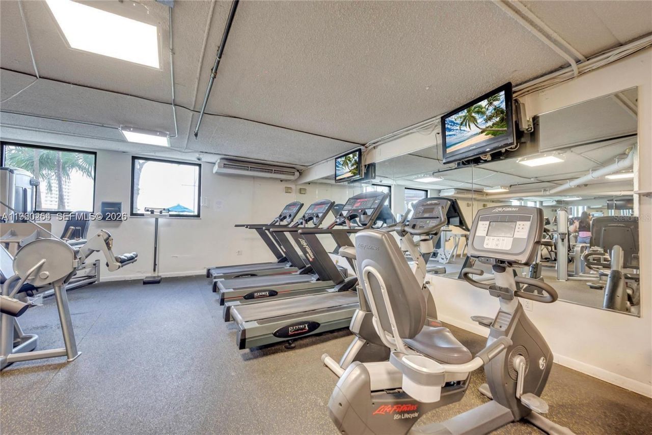 999 Brickell Bay Drive, Unit 1202, Miami, FL 33131 Photo