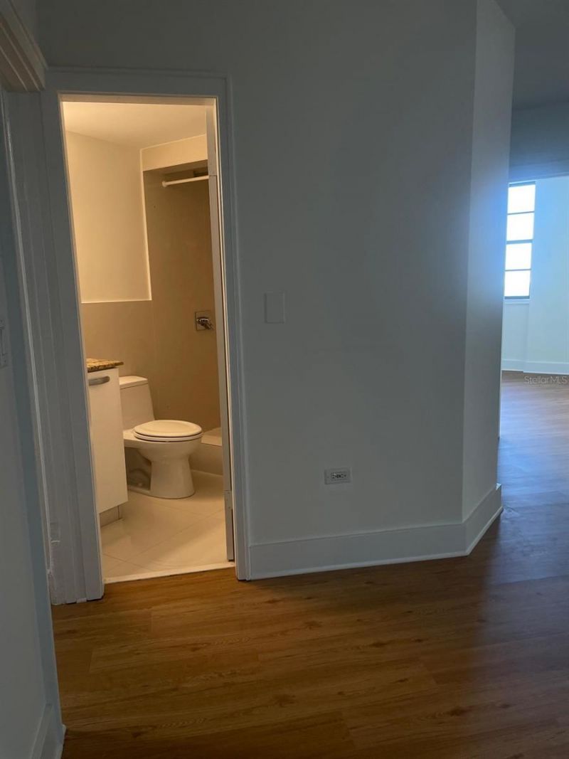 999 Brickell Bay Drive, Unit 1202, Miami, FL 33131 Photo