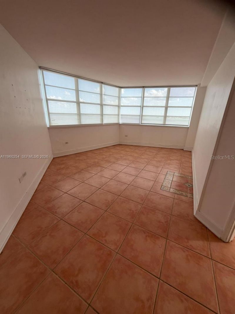 999 Brickell Bay Drive, Unit 1202, Miami, FL 33131 Photo