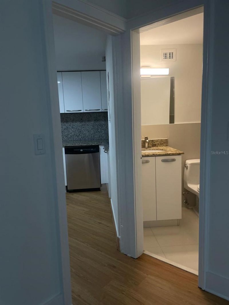 999 Brickell Bay Drive, Unit 1202, Miami, FL 33131 Photo