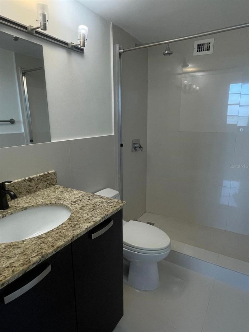 999 Brickell Bay Drive, Unit 1202, Miami, FL 33131 Photo