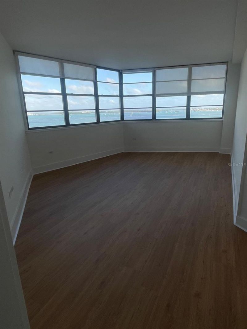 999 Brickell Bay Drive, Unit 1202, Miami, FL 33131 Photo