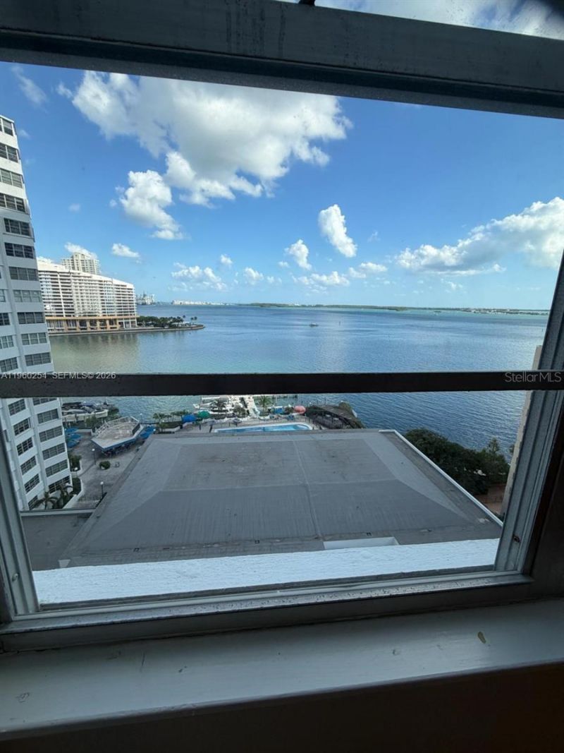 999 Brickell Bay Drive, Unit 1202, Miami, FL 33131 Photo