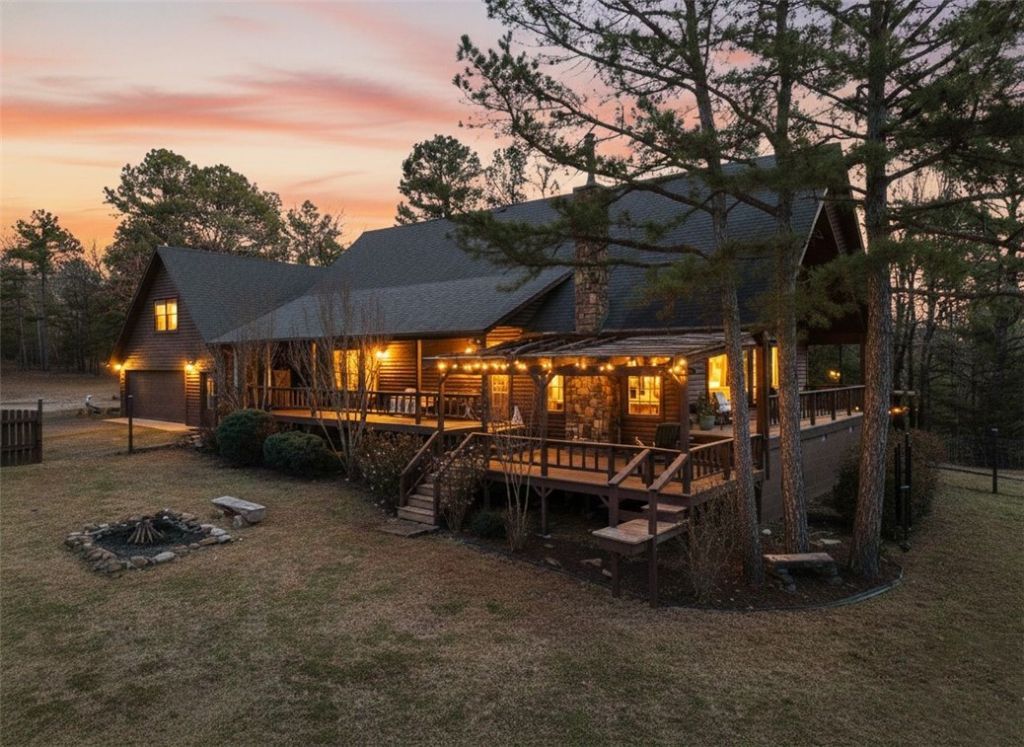 167 Parisi Lane, Booneville, AR 72927 Main Photo