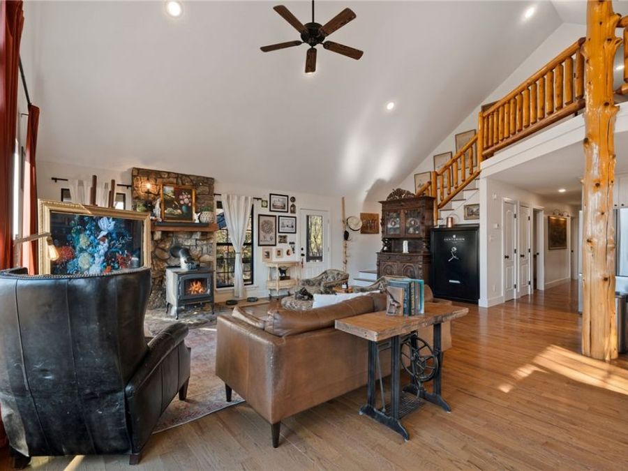 Property Image 12