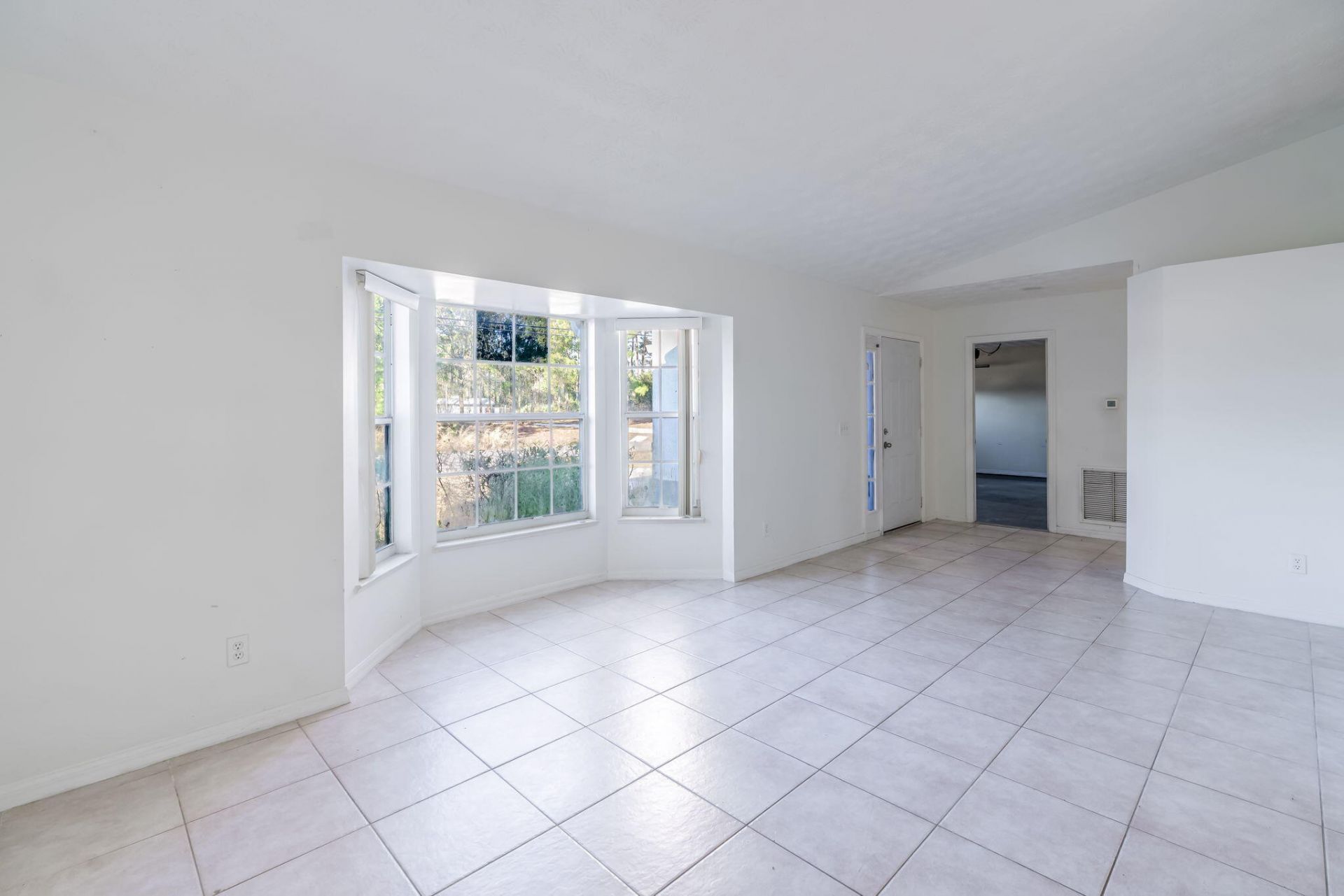 298 SW Eyerly Avenue, Port Saint Lucie, FL 34953 Photo